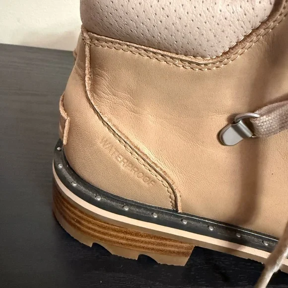 Sorel Leather Honest Beige Lenox Hiker Tie Up Ankle Shoes Boots Women’s Size 10 - Picture 6 of 8